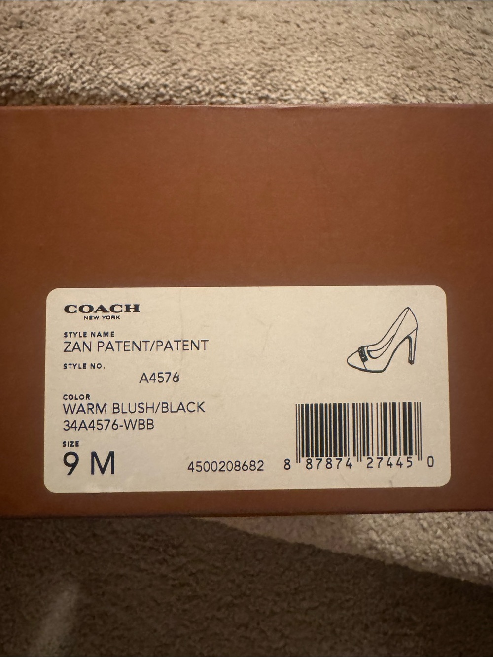 NWT Coach Two-Tone Tan and Black Pointed-Toe Pump - Picture 8 of 10